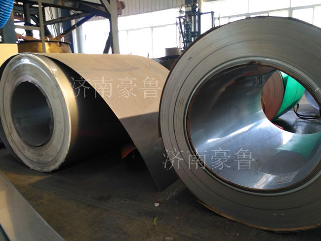 等待加工成九游在线官方官网的原料