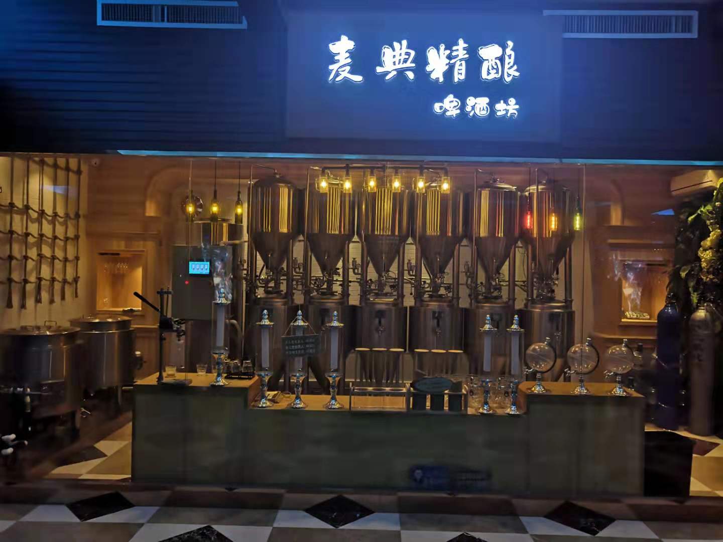 酒店精酿九游在线官方官网--山东豪鲁